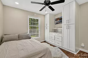 1401 Worcaster Pl, Charlotte, NC 28211 - Photo 21
