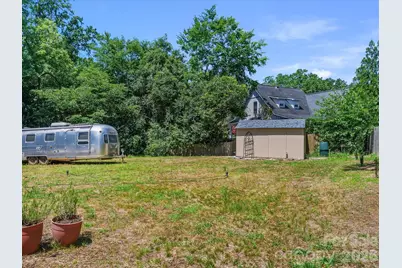 1401 Worcaster Place, Charlotte, NC 28211 - Photo 29