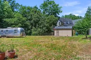 1401 Worcaster Pl, Charlotte, NC 28211 - Photo 29