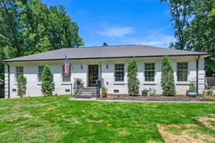1401 Worcaster Pl, Charlotte, NC 28211 - Photo 1