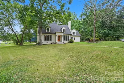 821 Dare Court, Gastonia, NC 28054 - Photo 3
