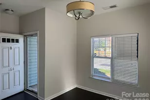 164 Parkwood Ave, Charlotte, NC 28206 - Photo 7