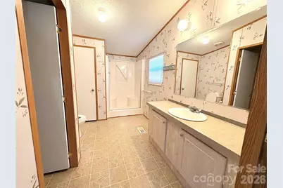 5422 Wrenn Drive, Catawba, NC 28037 - Photo 11
