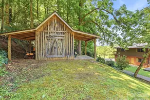 252 Big Stomp Rd, Waynesville, NC 28786 - Photo 41