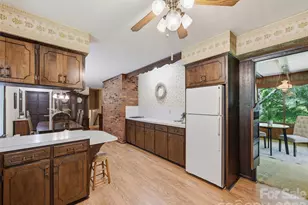 252 Big Stomp Rd, Waynesville, NC 28786 - Photo 17