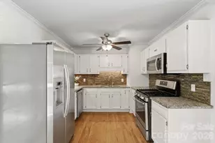 62 First St, Asheville, NC 28803 - Photo 9
