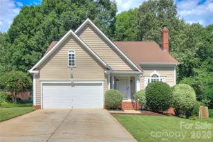 7800 Kingston Dr, Waxhaw, NC 28173 - Photo 1