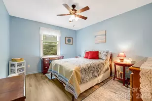 1325 4th Ave W, Hendersonville, NC 28739 - Photo 25