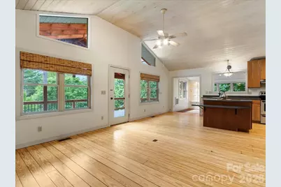 16 Turtle Dove Trail, Burnsville, NC 28714 - Photo 15