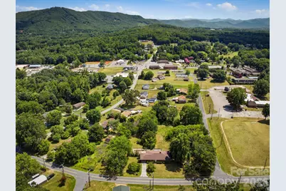 3446 Brandon Road, Morganton, NC 28655 - Photo 11