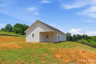1432 Blackbird Dr, Clover, SC 29710 - Photo 39