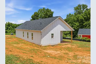 1432 Blackbird Drive, Clover, SC 29710 - Photo 35