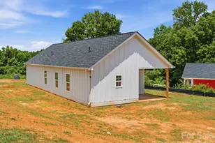 1432 Blackbird Dr, Clover, SC 29710 - Photo 35