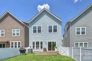 9034 Henry Thoreau Rd, Charlotte, NC 28214 - Photo 31