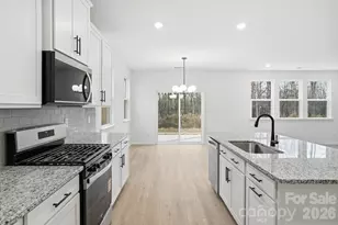 305 Barnstable Dr, Monroe, NC 28110 - Photo 7