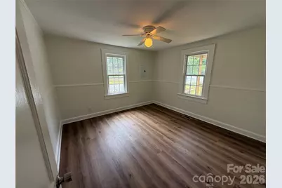 276 Kathy Street, Marion, NC 28752 - Photo 7