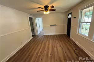 276 Kathy St, Marion, NC 28752 - Photo 5