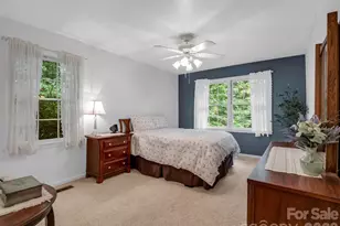 390 Mountain Laurel Dr, Columbus, NC 28722 - Photo 23