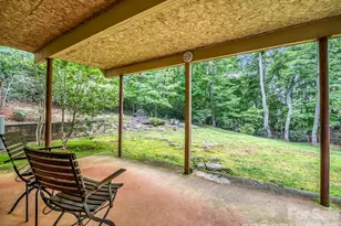390 Mountain Laurel Dr, Columbus, NC 28722 - Photo 37