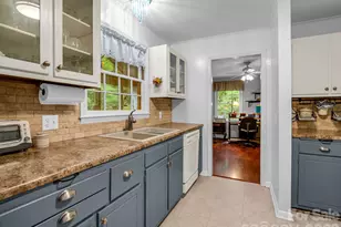 390 Mountain Laurel Dr, Columbus, NC 28722 - Photo 13