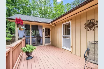 390 Mountain Laurel Drive, Columbus, NC 28722 - Photo 21