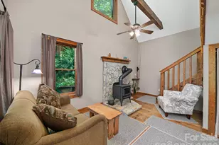 262 Little Pond Dr, Burnsville, NC 28714 - Photo 5