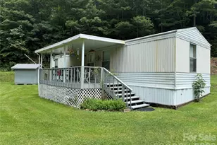 4126 & 4128 Pumpkintown Rd, Sylva, NC 28779 - Photo 3