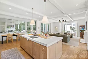 911 Colville Rd, Charlotte, NC 28207 - Photo 13