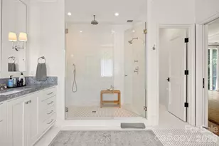 911 Colville Rd, Charlotte, NC 28207 - Photo 27