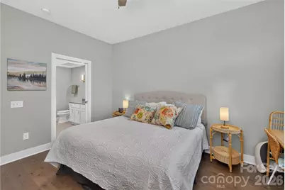 2401 Euclid Avenue #206, Charlotte, NC 28203 - Photo 11