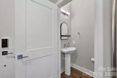 2401 Euclid Avenue #206, Charlotte, NC 28203 - Photo 17