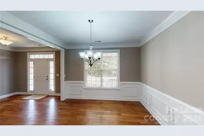 8517 Delamere Lane, Charlotte, NC 28269 - Photo 5