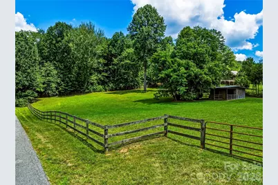 150 Rainbow View Drive, Fletcher, NC 28732 - Photo 5