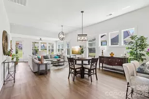 8410 Profit Ln, Charlotte, NC 28215 - Photo 7
