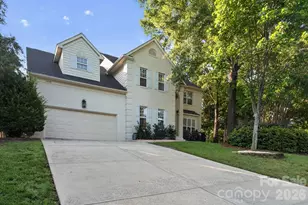 10513 Orchid Hill Ln, Charlotte, NC 28277 - Photo 3