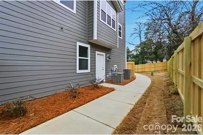 8927, 8929, 8931, 8935 Sharonbrook Drive, Charlotte, NC 28210 - Photo 37