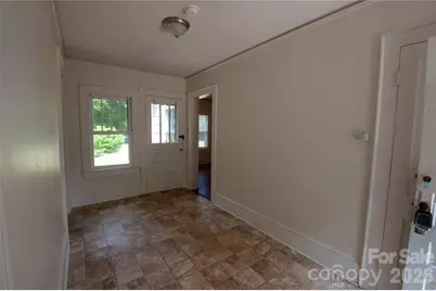2505 Shelton Avenue, Statesville, NC 28677 - Photo 3