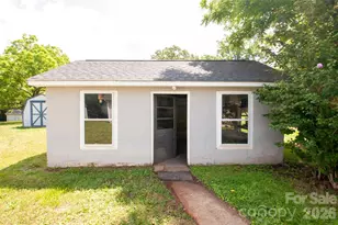 2505 Shelton Ave, Statesville, NC 28677 - Photo 13
