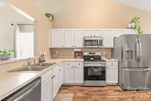 251 Summit Park Ct, Kannapolis, NC 28083 - Photo 17