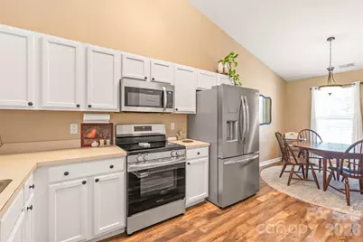 251 Summit Park Court, Kannapolis, NC 28083 - Photo 3