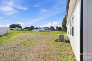 1962 Redwood Dr, Oakboro, NC 28129 - Photo 9