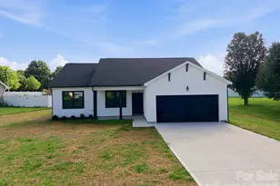 1962 Redwood Dr, Oakboro, NC 28129 - Photo 3