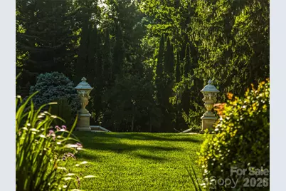 7 Stuyvesant Road, Biltmore Forest, NC 28803 - Photo 19
