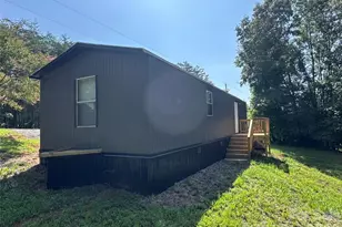 285 Cold Springs Rd, Mill Spring, NC 28756 - Photo 17