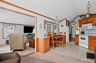 43 Pike Point, Waynesville, NC 28785 - Photo 5