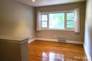 4229 Hiddenbrook Dr, Charlotte, NC 28205 - Photo 13