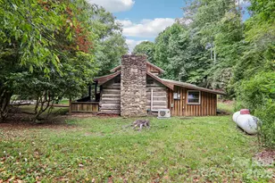 251 Village Ln, Mars Hill, NC 28754 - Photo 9