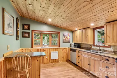251 Village Lane, Mars Hill, NC 28754 - Photo 19
