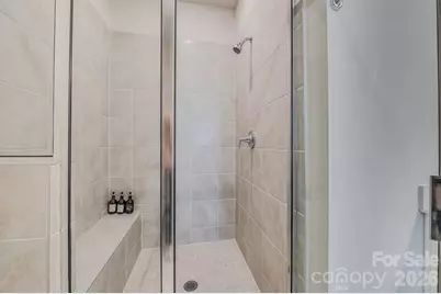 3019 Jolene Court, Charlotte, NC 28206 - Photo 11