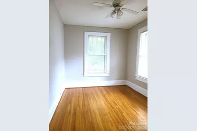 1623 Fountain View Street #4, Charlotte, NC 28208 - Photo 9